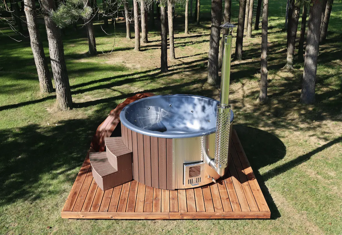 Memelwood-koupací sud-vertical-14-AndersKafka