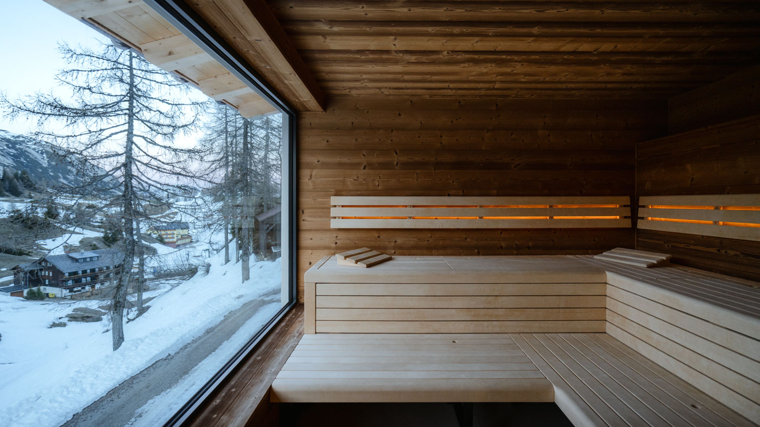 Horská panoramatická sauna se skrytým topidlem