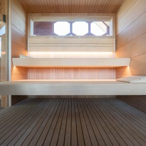 2025 4 AndersKafka Sauna na míru 2 LR-15