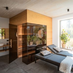 2025 9 AndersKafka luxusní prosklená sauna Dobřichovice LR-01