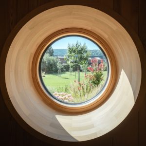 2025 9 AndersKafka luxusní prosklená sauna Dobřichovice LR-05